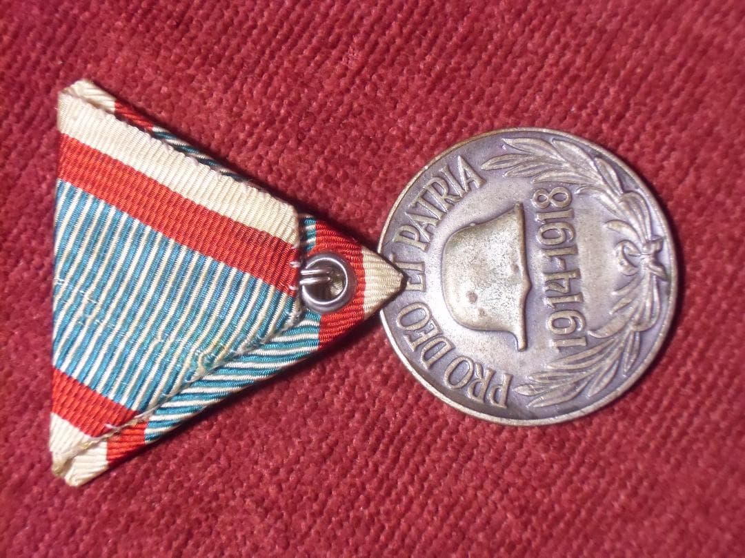 Hハンガリー帝国軍＊1914-1918従軍メダル/章（実物）