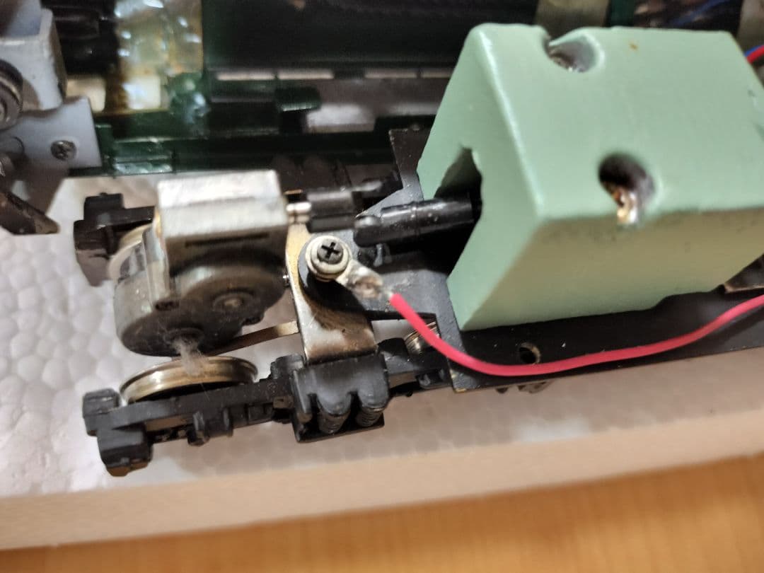 r*3様 エンドウ　EF81 トワイライトエクスプレス　HO 　電気機関車　ジャ