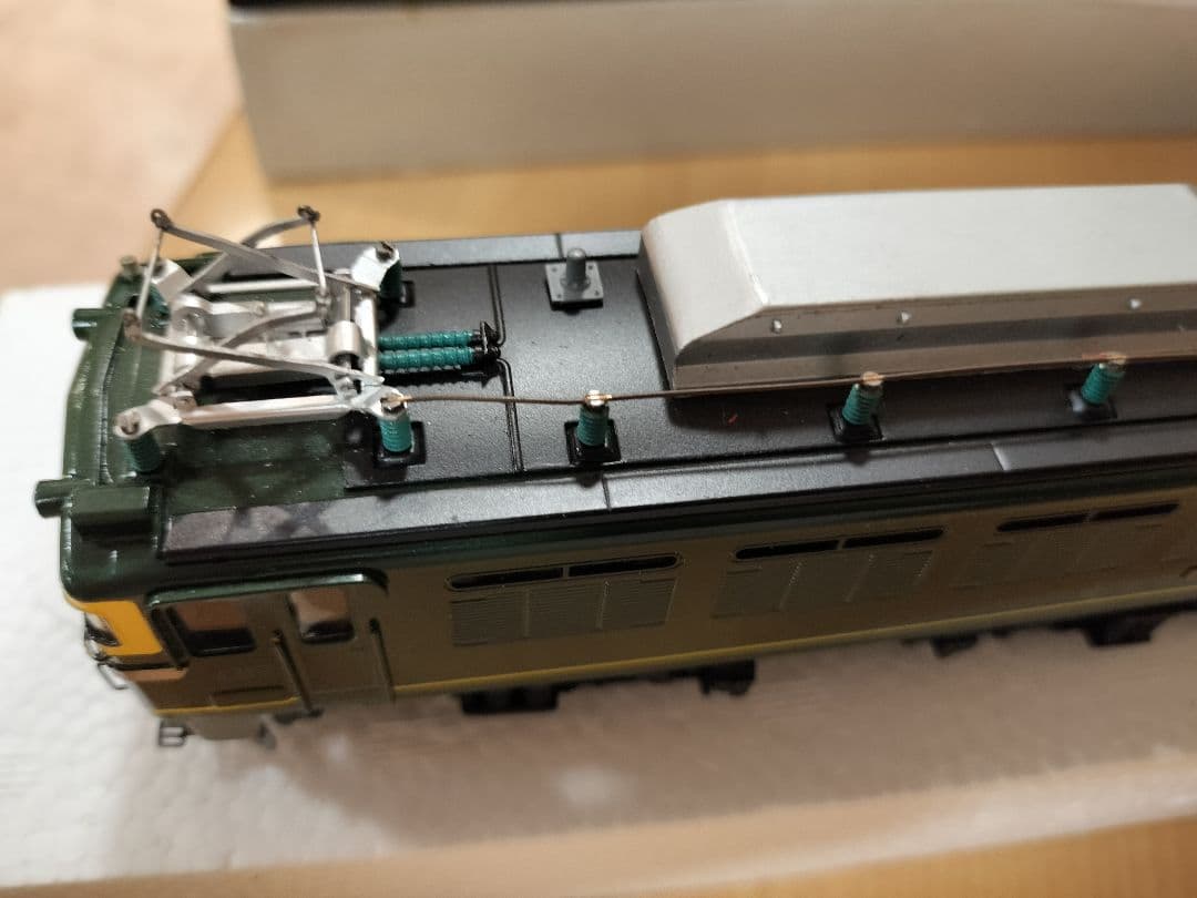 r*3様 エンドウ　EF81 トワイライトエクスプレス　HO 　電気機関車　ジャ