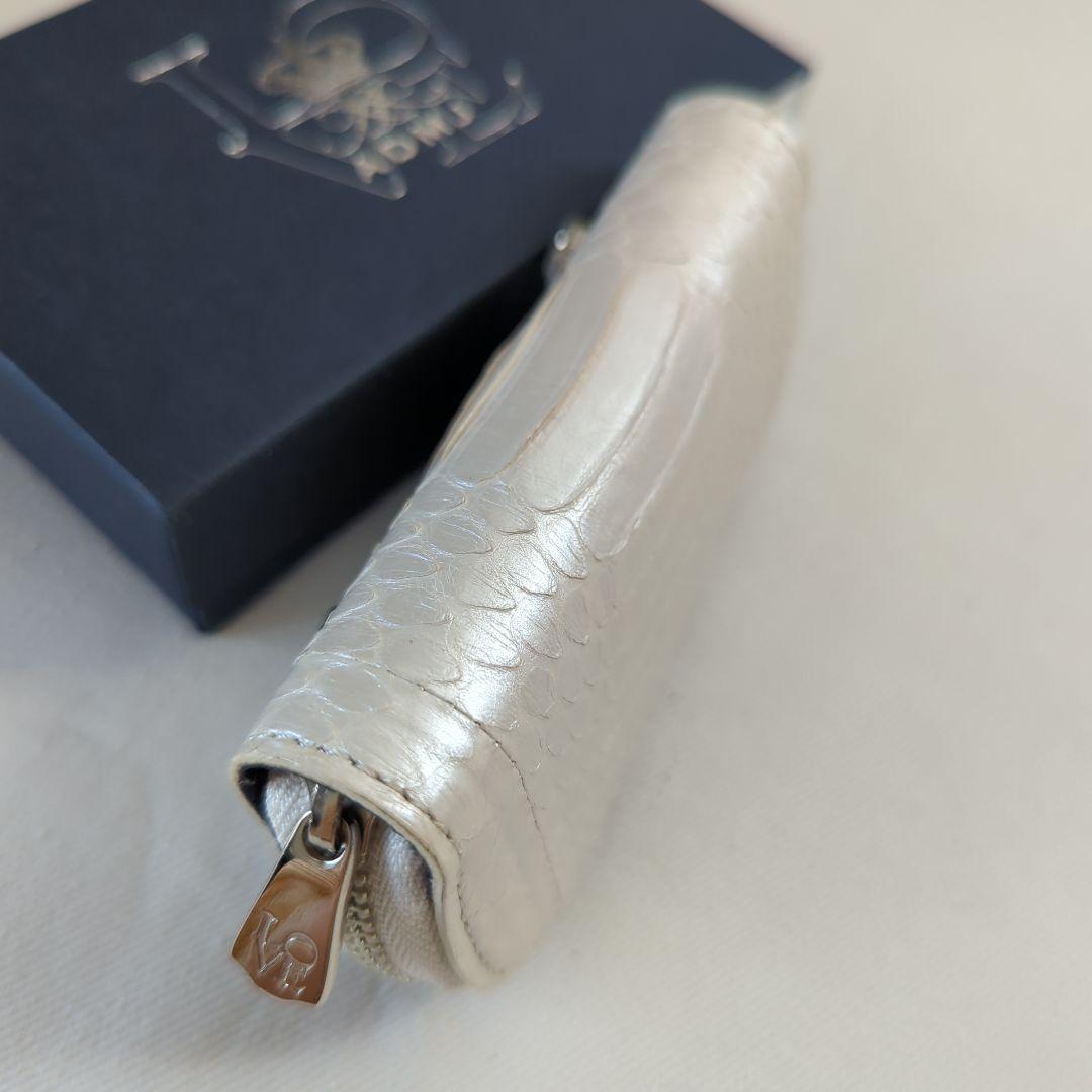 ADMJ クリスタルBee付きケース