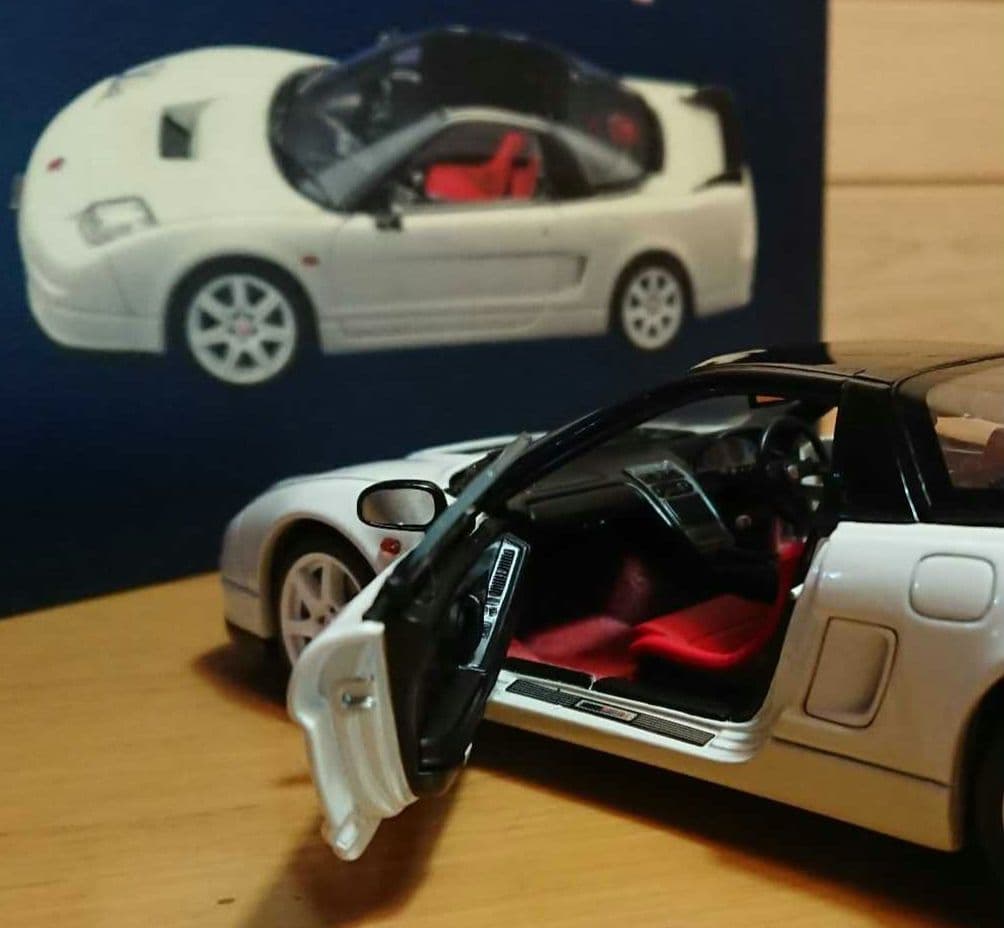 エブロEBBROホンダNSX-R1/24プレミアムコレクションホワイト中古品
