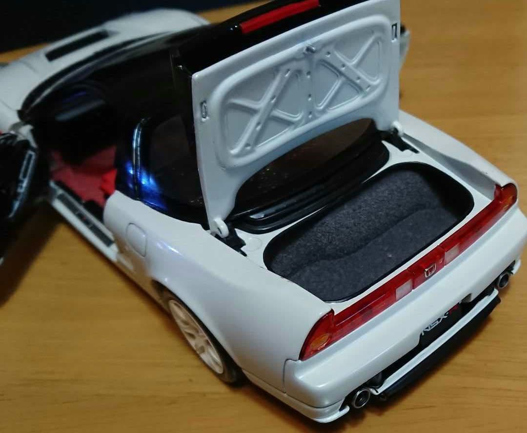 エブロEBBROホンダNSX-R1/24プレミアムコレクションホワイト中古品