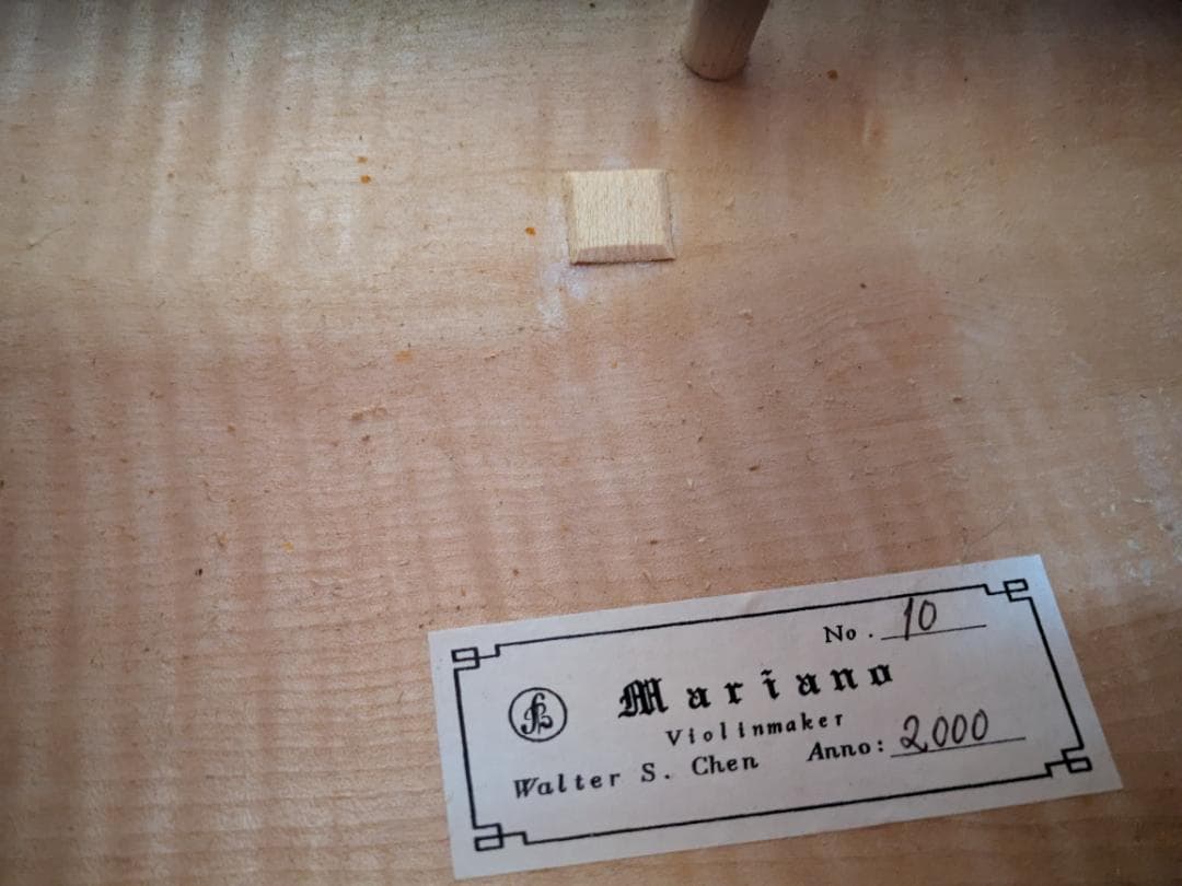 kaekae専用】チェロ 4/4 2000年制 Walter S. Chen - メルカリ