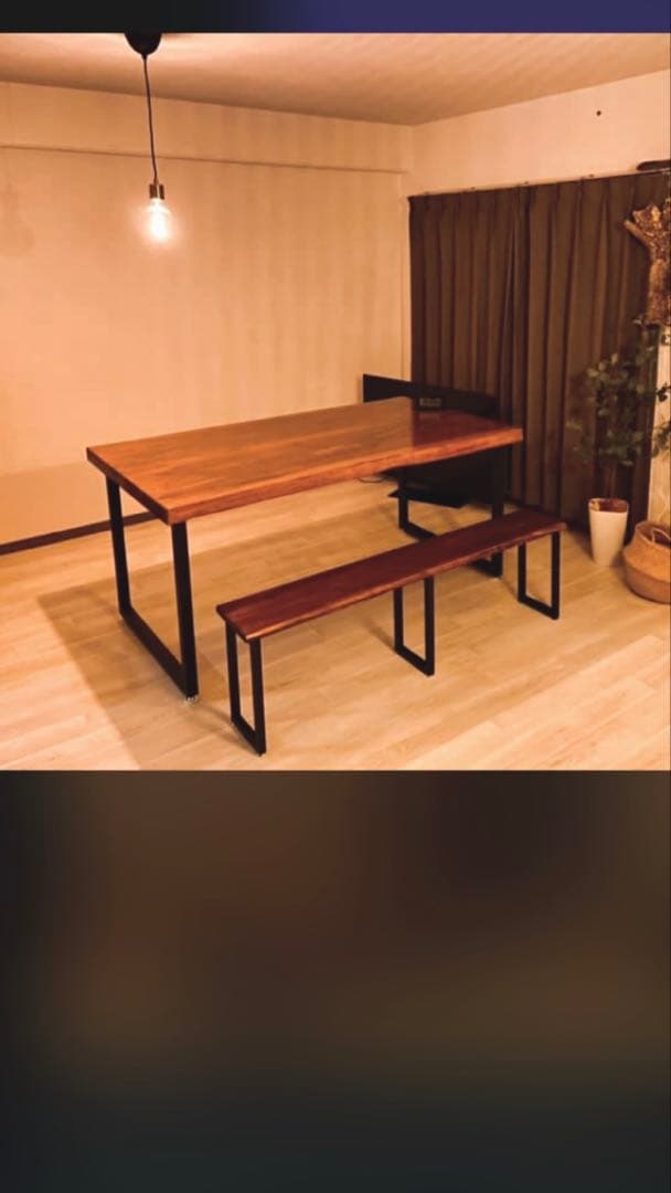 ダイニングテーブル me