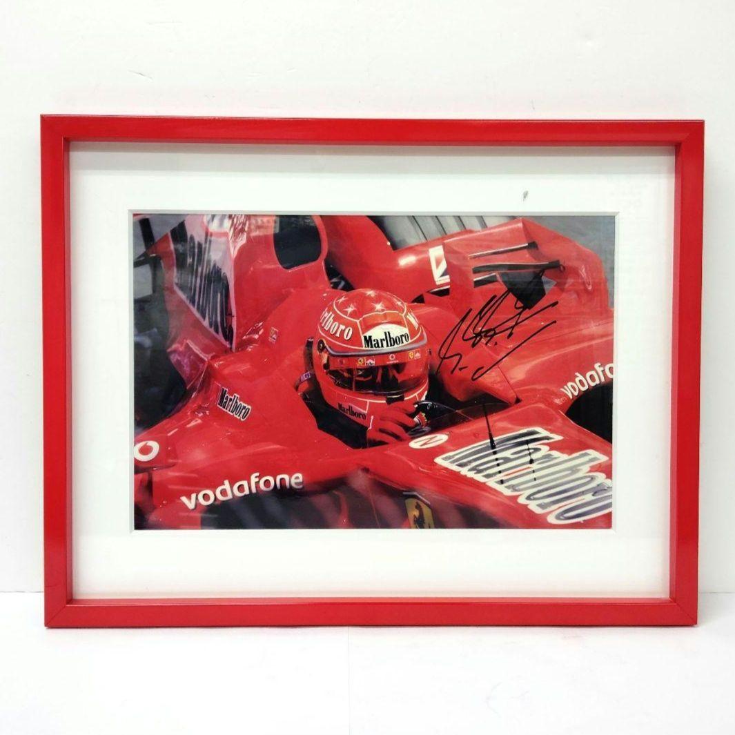 フェラーリ／ミハエル・シューマッハー直筆サイン入り額付生写真