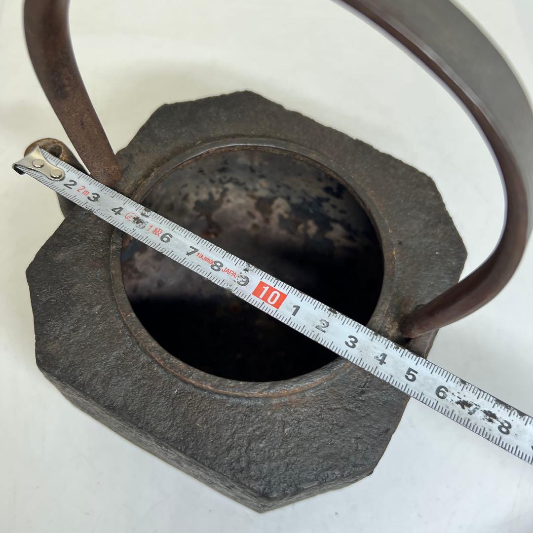 精金堂 雷文象嵌把手八角鉄瓶 合箱 1708g 東Y7-0509⭐︎2F