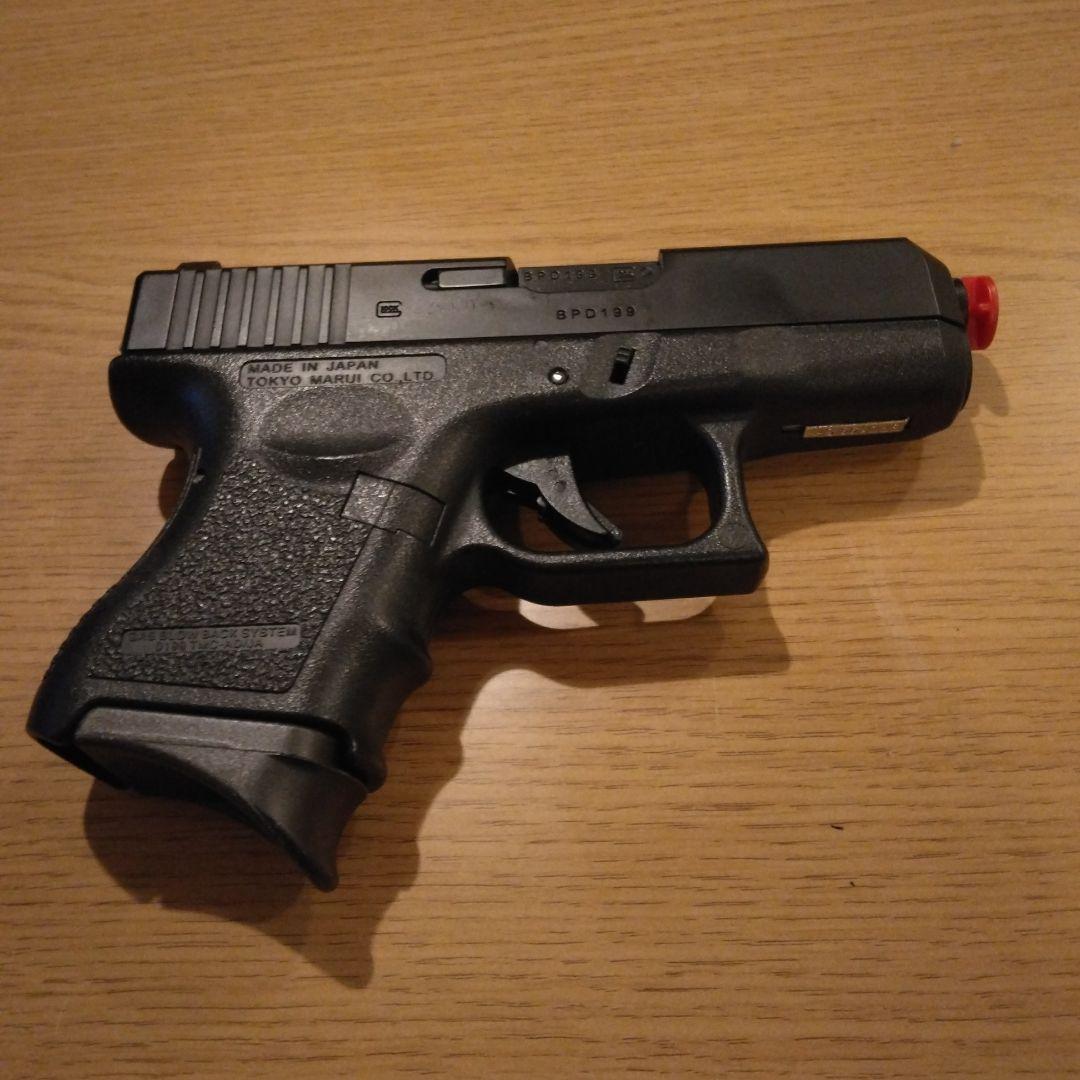 東京マルイGLOCK 26 ガスガン マガジン2個付き