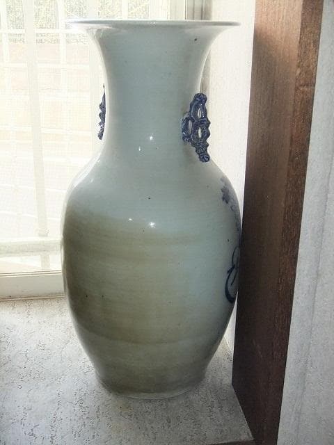 大きな壺　欠け　や　ヒビ　ニュー　は有りません　完品