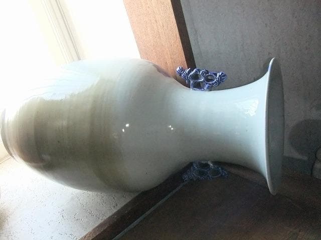 大きな壺　欠け　や　ヒビ　ニュー　は有りません　完品