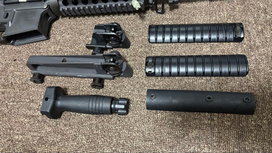 東京マルイ　コルト M4A1 リスバージョン