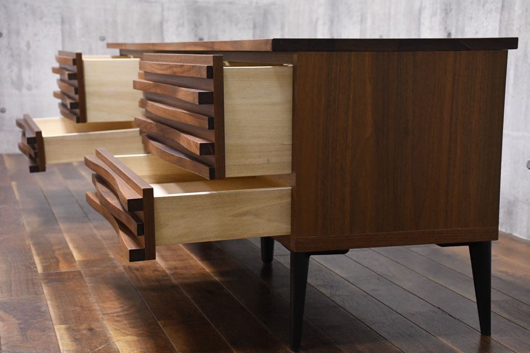 EKC98 展示品 レグナテック クラッセ リップル テレビボード 23万 無垢