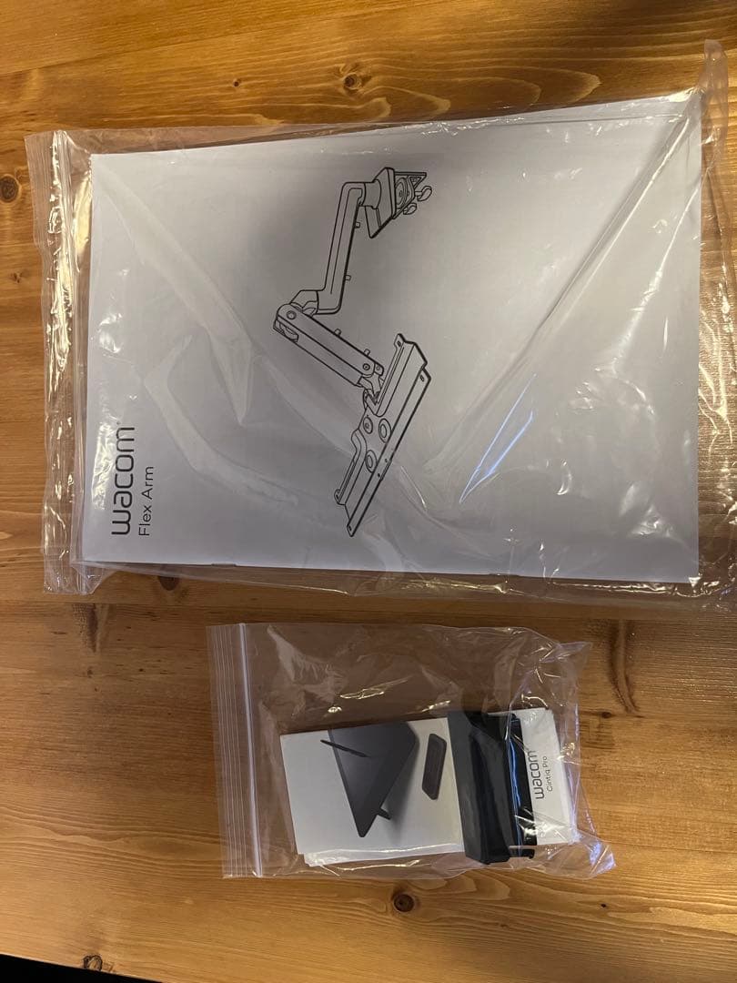 モニターアーム Wacom Flex Arm Cintiq Pro Wacom Flex Arm For Cintiq Pro 24 & 32 at ₹ 31000 | Wacom Pen