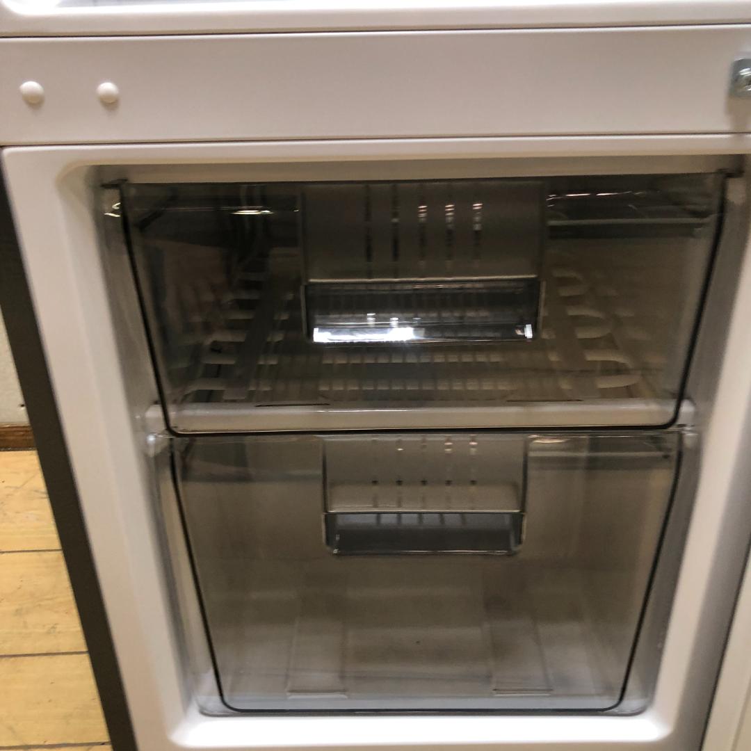 新品 未使用品 送料無料 TCL CRB126AH 冷蔵庫 2025 88274