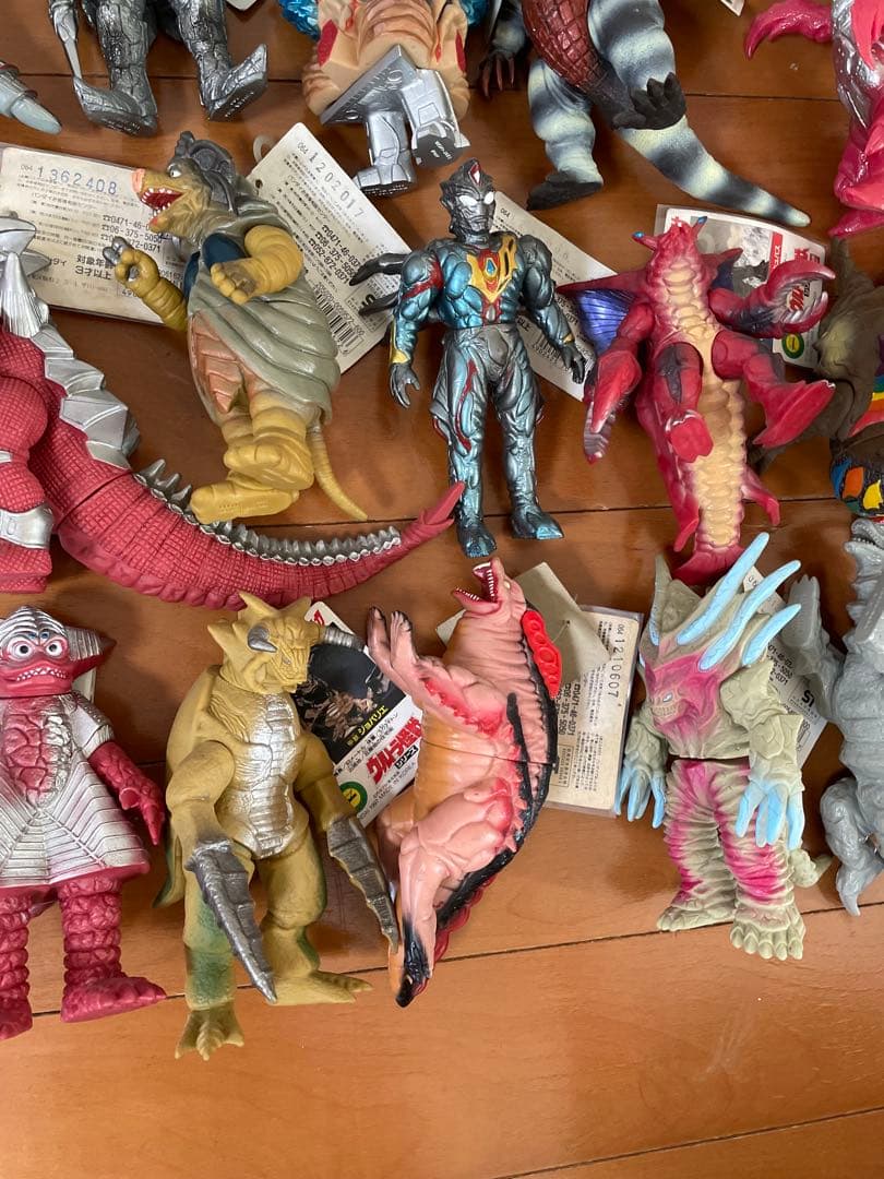 輝*様 タグ付き ウルトラマンティガ ダイナ ガイア 怪獣シリーズ
