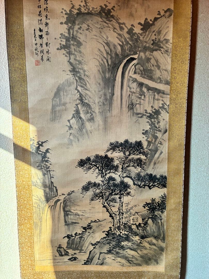 水墨画 掛軸 滝と山の風景 骨董品 アンティーク - メルカリ