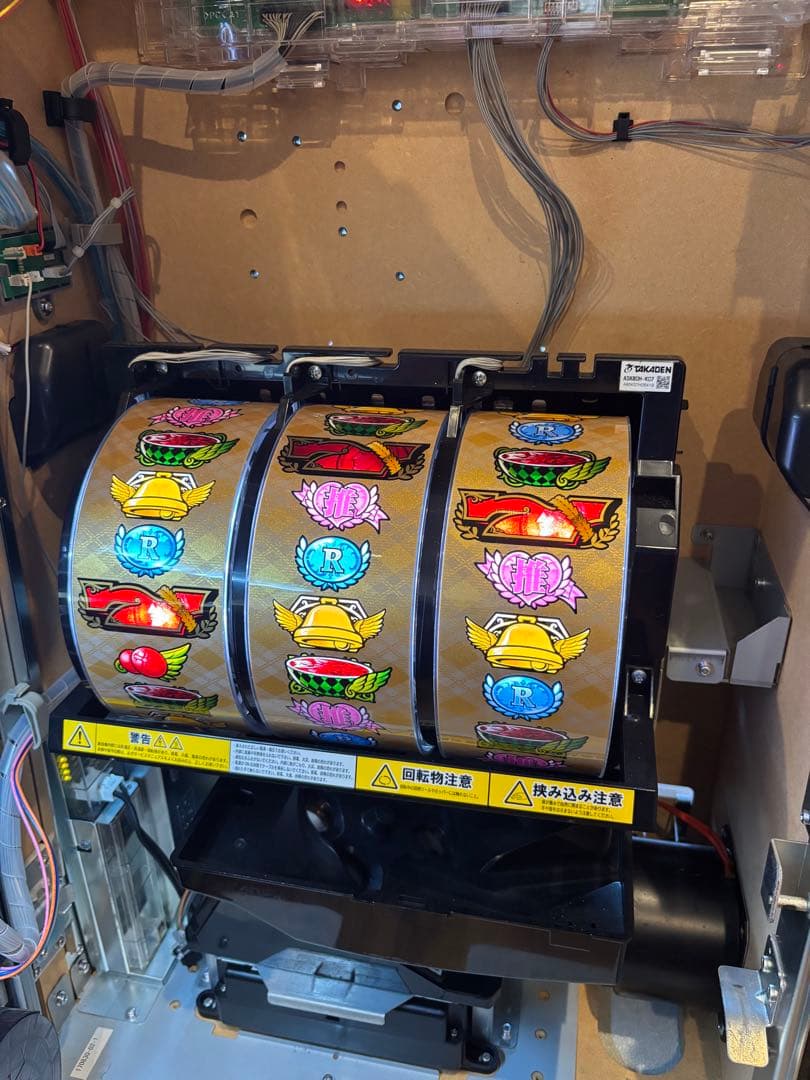 パチスロ　AKB48勝利の女神　実機