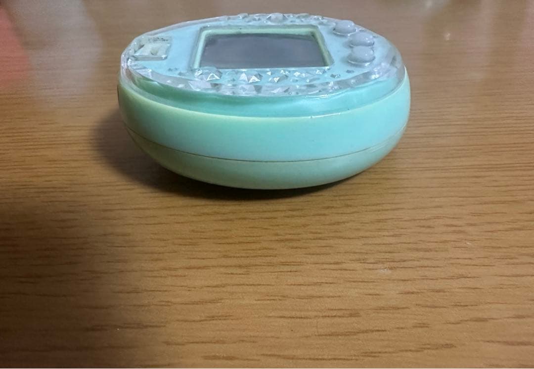 たまごっちピース Tamagotchi P's グリーン 訳あり