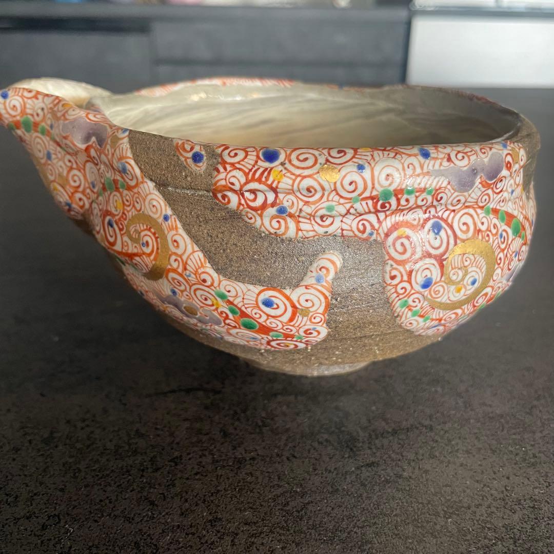 メルカリ便】陶芸作家 苧坂恒治作 渦赤絵 手描き 片口鉢 【メルカリ便
