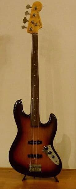 Fender Japan フレットレスベース サンバースト フェンダージャパン