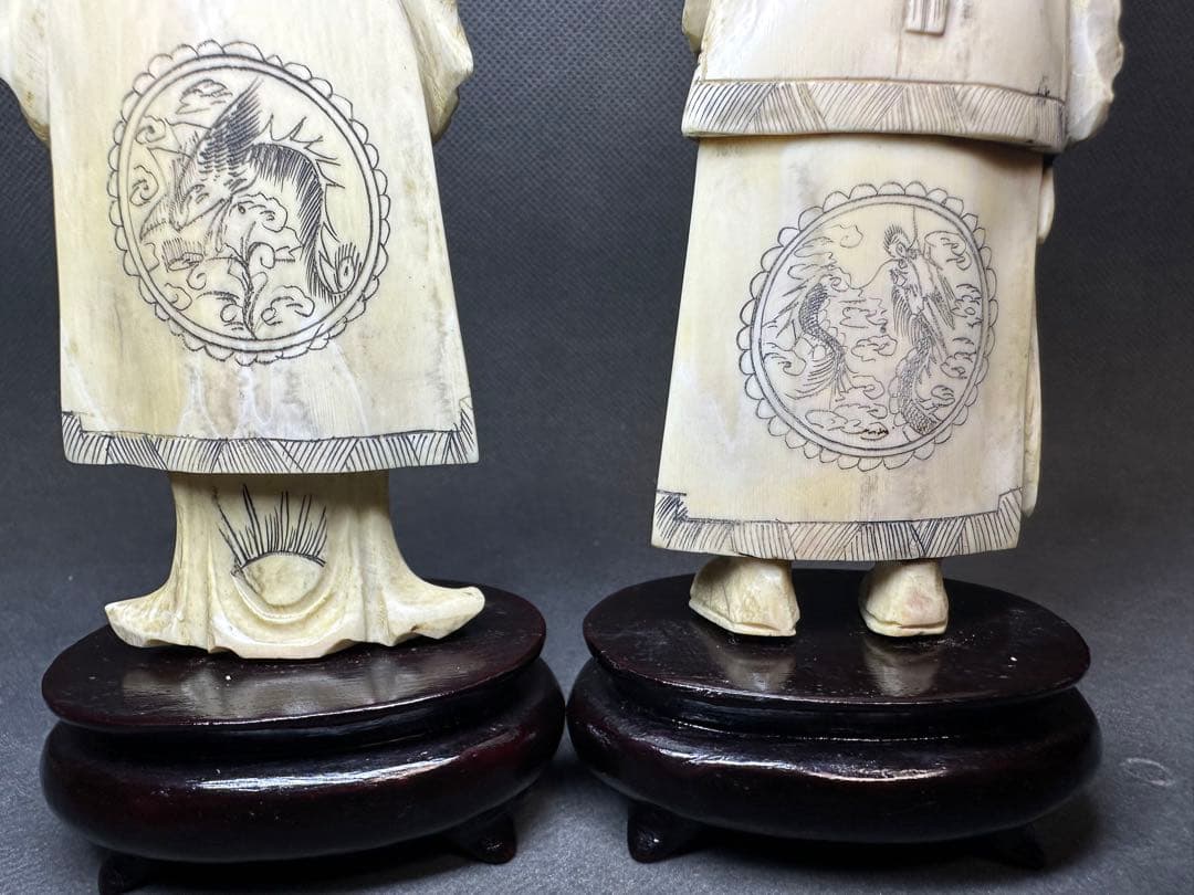 極上 中国美術 置物 唐物骨（皇帝皇后） 細密細工 天然素材 骨董