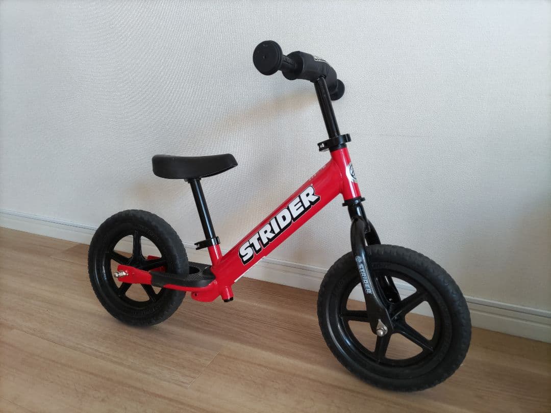 STRIDER キッズ用ランニングバイク ストライダー クラシックモデル