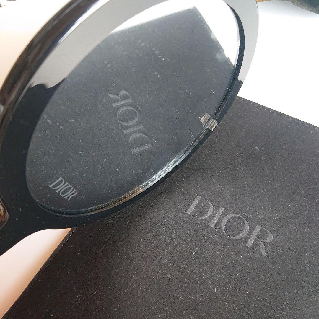 s*m様 【値下】Dior ノベルティー /「未使用」化粧小物 9点セット (バ