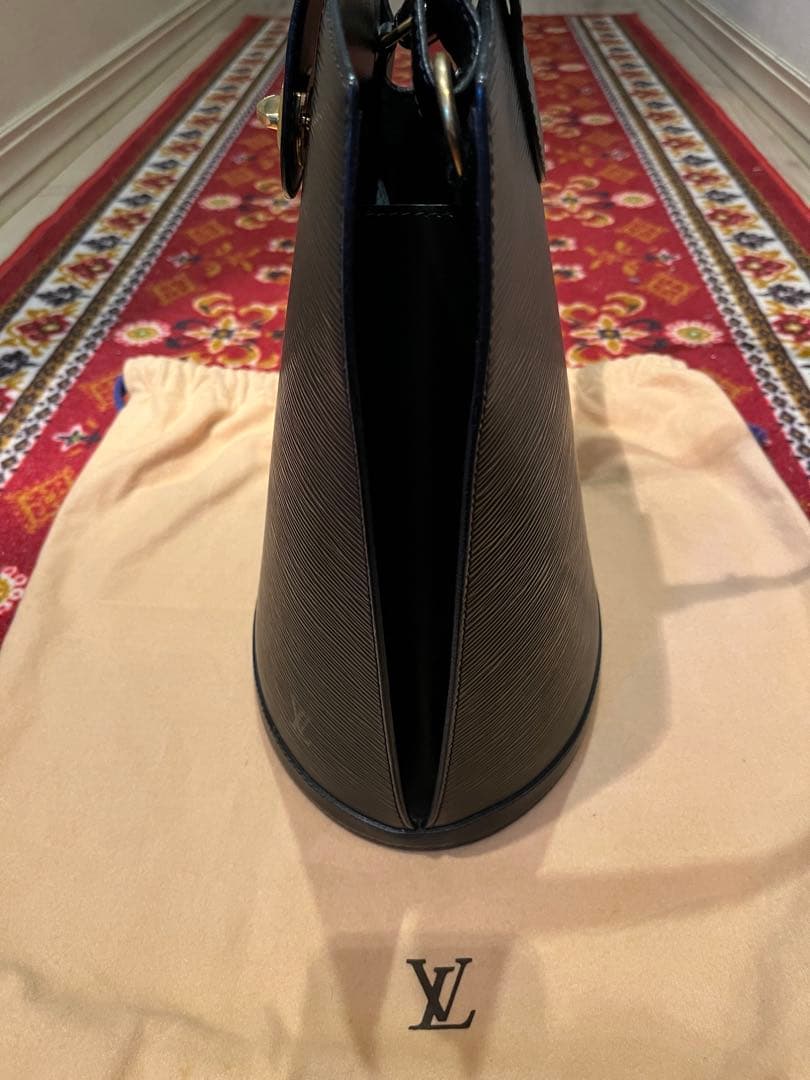 じーじ【極美品】ルイヴィトン　エピ　ショルダーバッグ