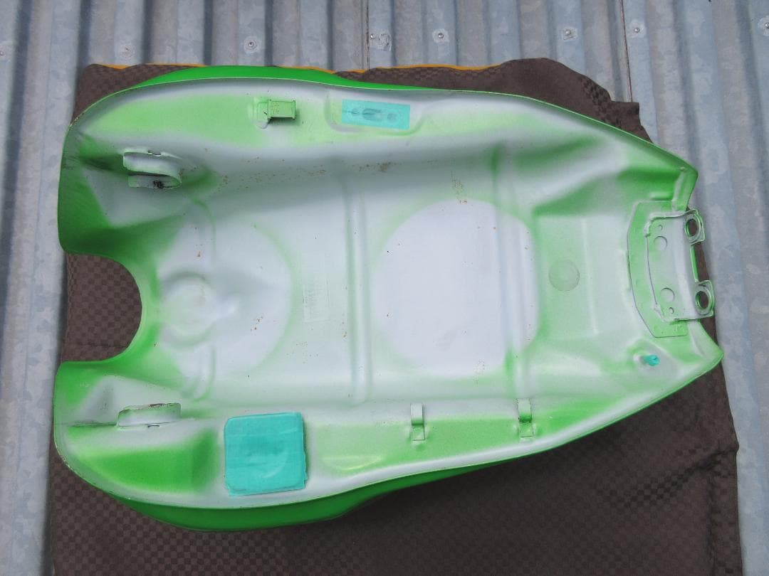 パンヘッド純正オプションハンドシフトタンク 1961〜1962 エンブレム