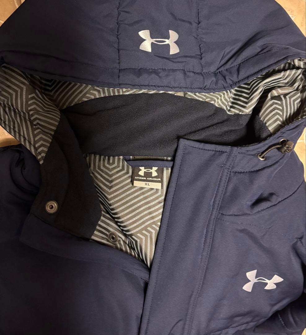 【新品未使用品】Under Armour 中綿ダウンコート ネイビー