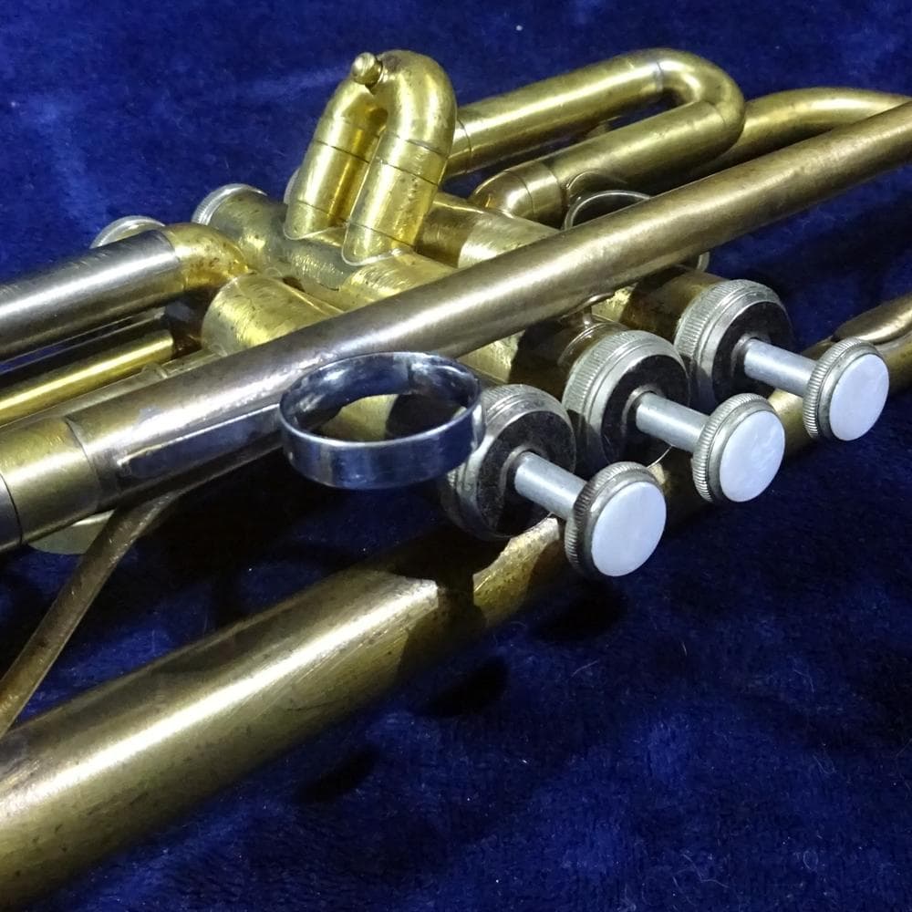 YAMAHA YTR-2320E リバース管 シルキータイプ ビンテージ仕上げ