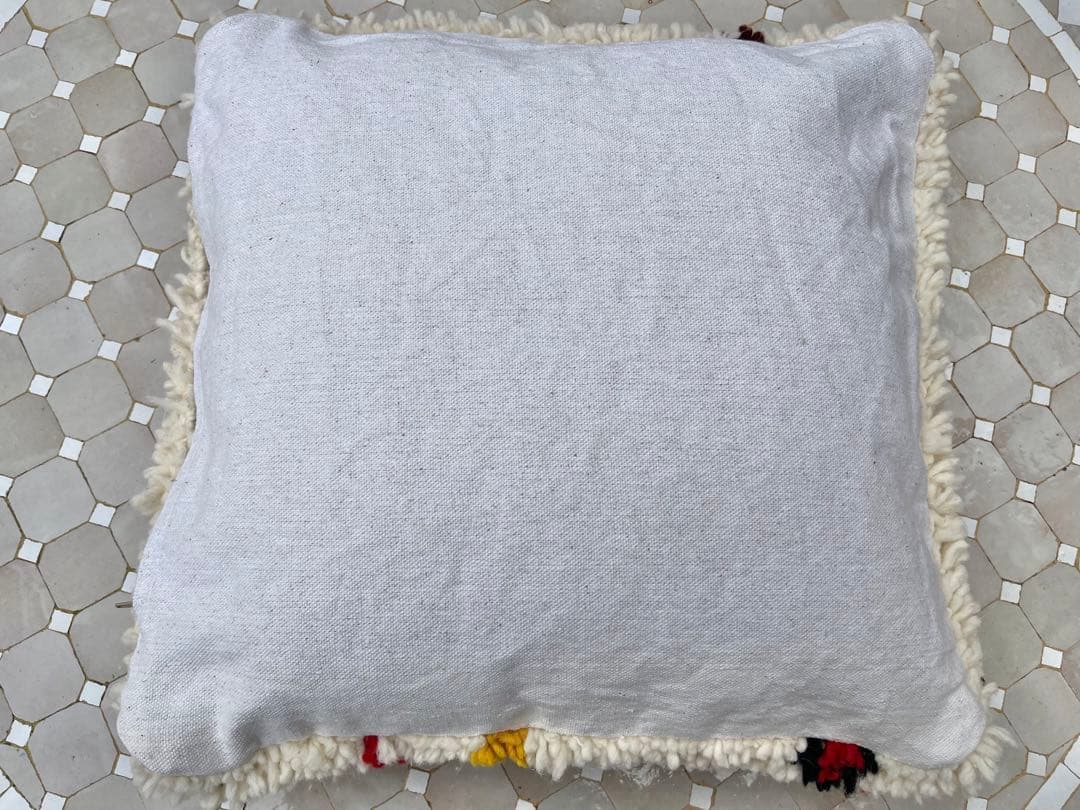 hitomi　モロッコ　アジラル　クッション　プフ　2点