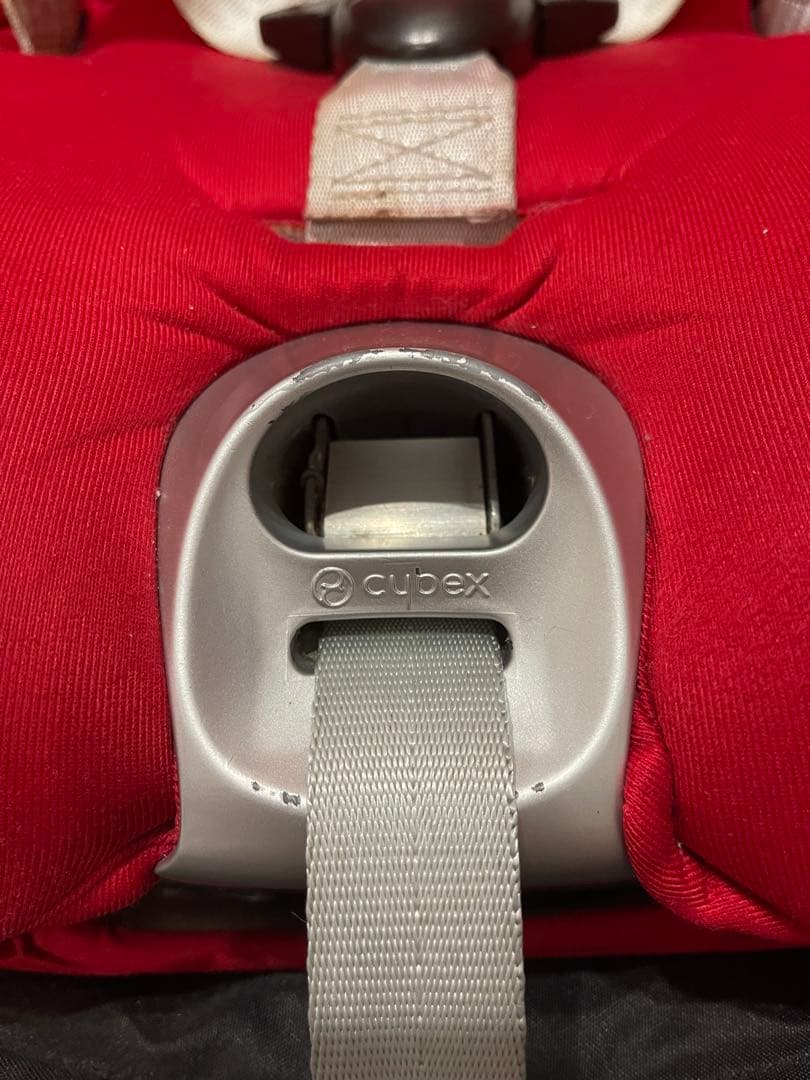 期間限定値下げ！サイベックス　チャイルドシート シローナ　ISOFIX対応