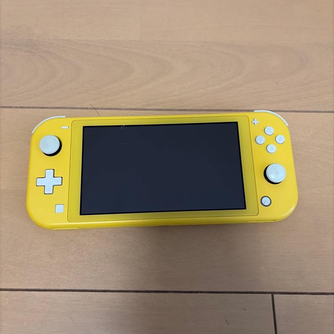 Nintendo Switch Lite Yellow