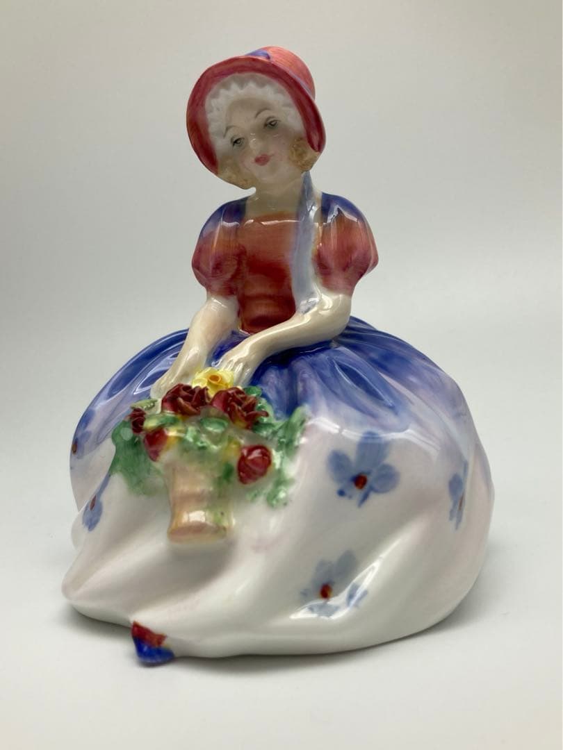 ロイヤルドルトン フィギュリン MONICA 陶磁器人形