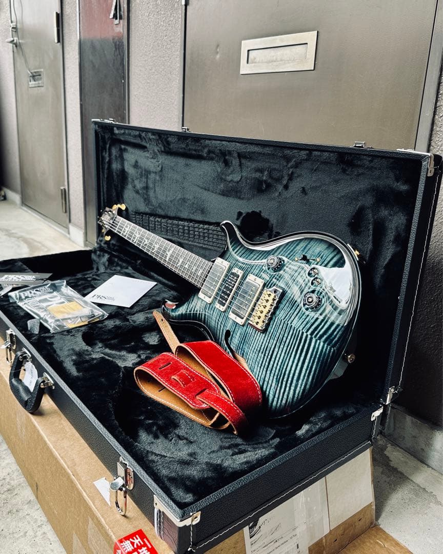PRS ハードケースPaul Reed Smith ケースのみ - メルカリ