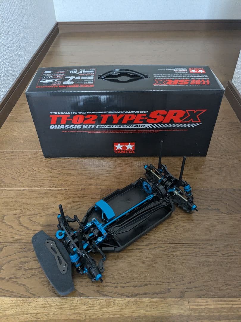 TAMIYA TT-02 TYPE-SRX 組立済（サーボ、モーター、工具付）