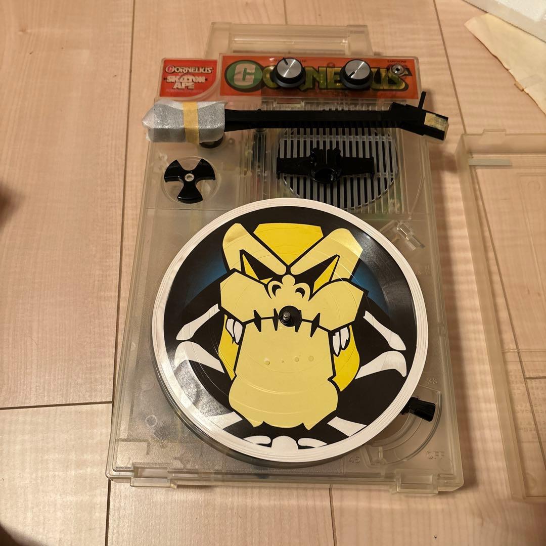 □ポータブル・レコード・プレーヤー【コーネリアス仕様/GP-3C/外箱付】