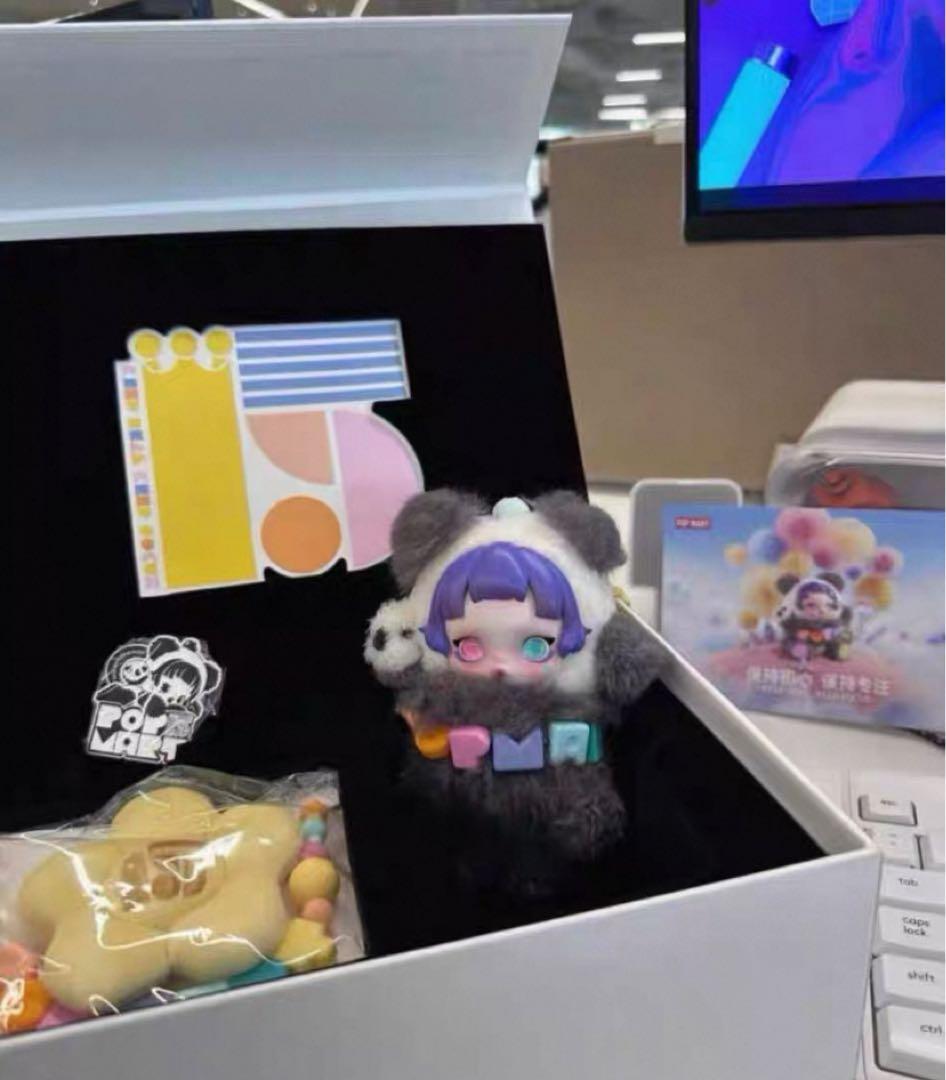 POPMART SKULLPANDA15周年スカルパンダぬいぐるみギフトボックス
