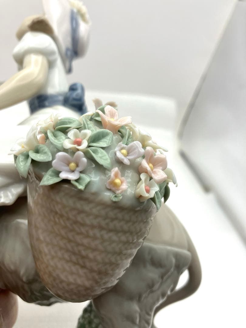 Lladro リヤドロ ロバに乗った少女 フィギュリン 置物