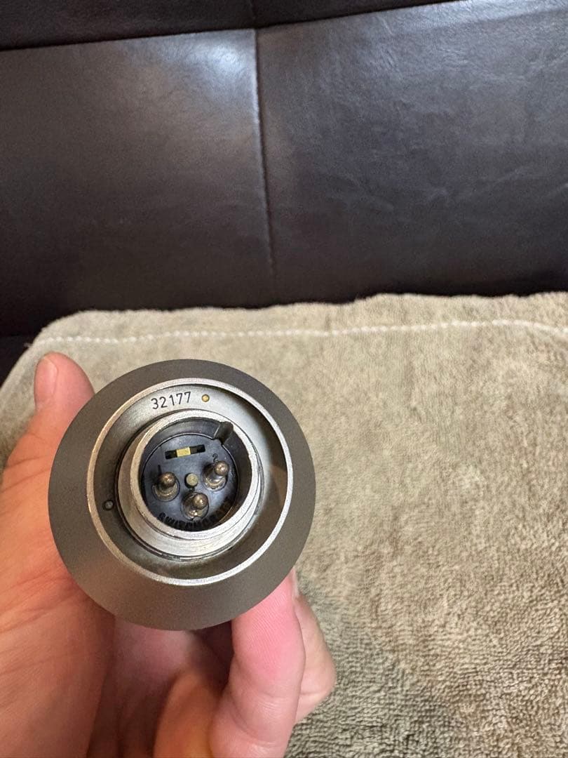 Neumann U87ai ノイマンU87ai 専用マウント付き