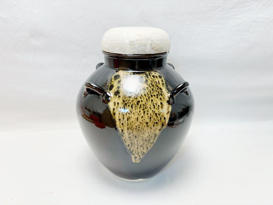 ほぼ未使用 茶道具 草山造 天目釉 飾壺 茶壺 陶印 飾網紐付 口切茶事 共箱