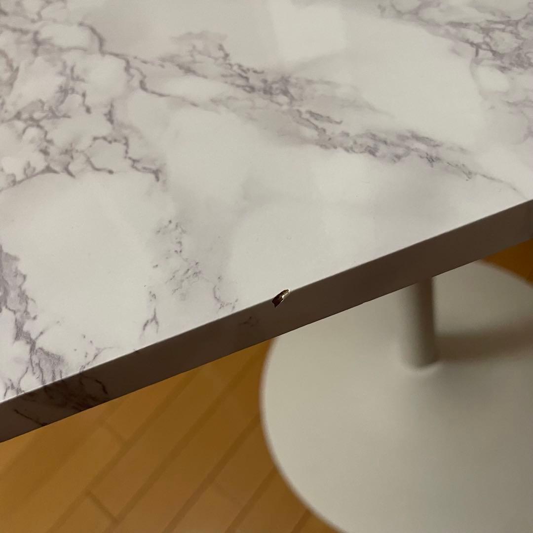 最終値下　カフェテーブル マーブルホワイト 角型 組立式　大理石風