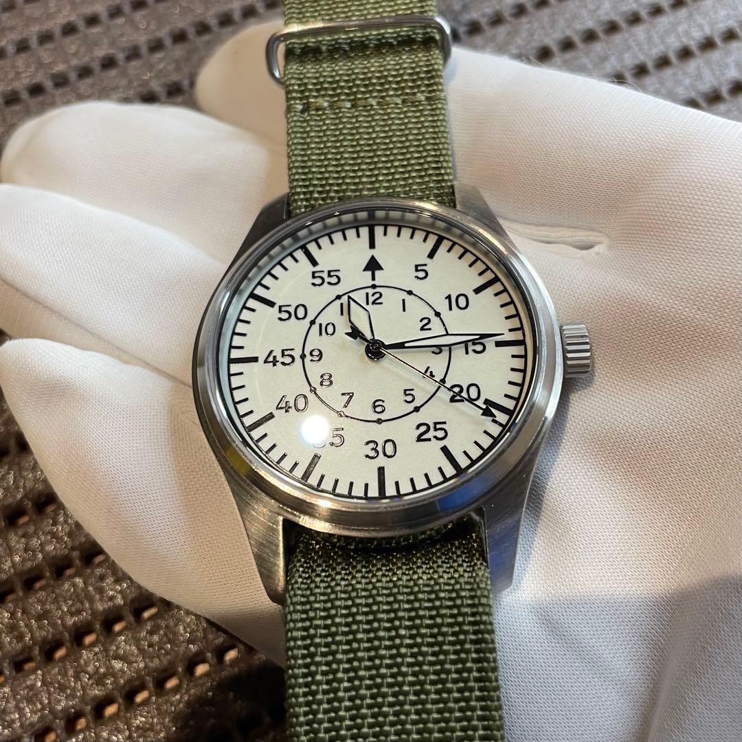 新品 ミリタリーウォッチ ドイツ軍 パイロットウォッチ　全ルミ クォーツ