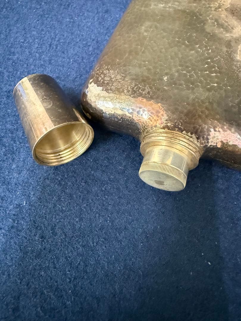 SILVER 刻印 シルバー 銀製 スキットル ウィスキーボトル 重さ189g