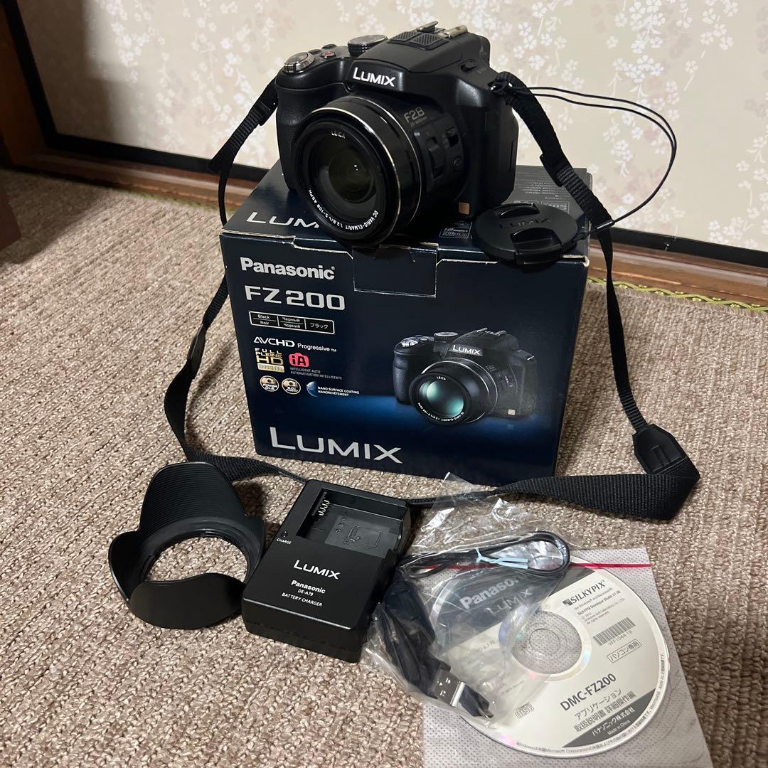 Nikon AF-S DX NIKKOR 18-300mm VR（おまけ付き）