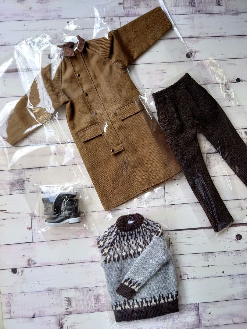 六分の一男子図鑑 ナイン アウトフィット