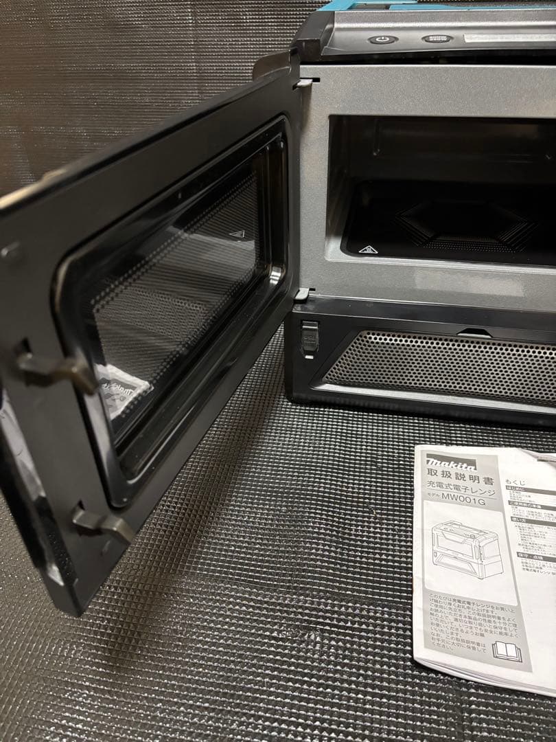 マキタ 充電器式電子レンジ 2023年製 MW001G 電源は入りません
