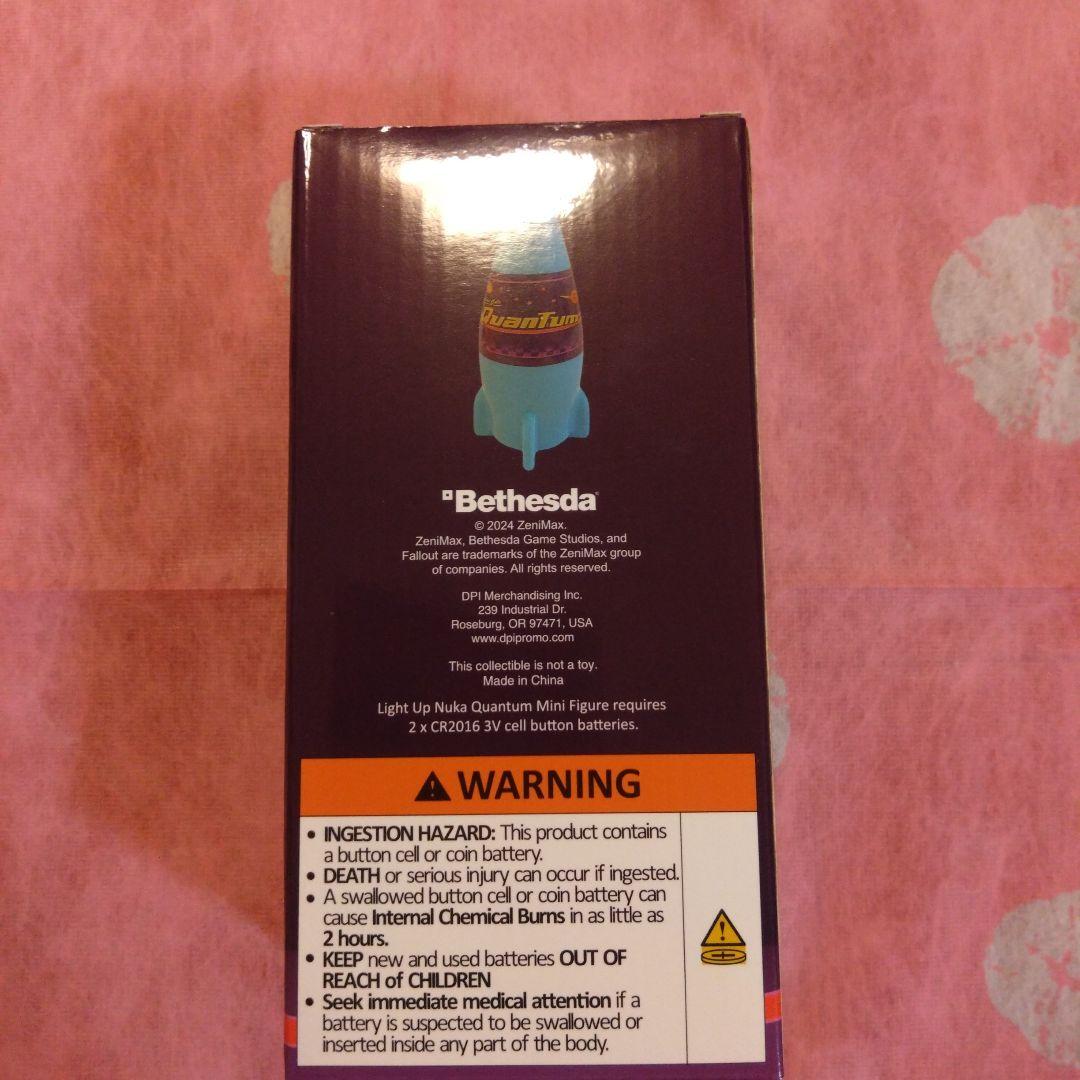 ヒ*ト様 公式商品　フォールアウト ヌカコーラクアンタム ライト アップ ミニフ
