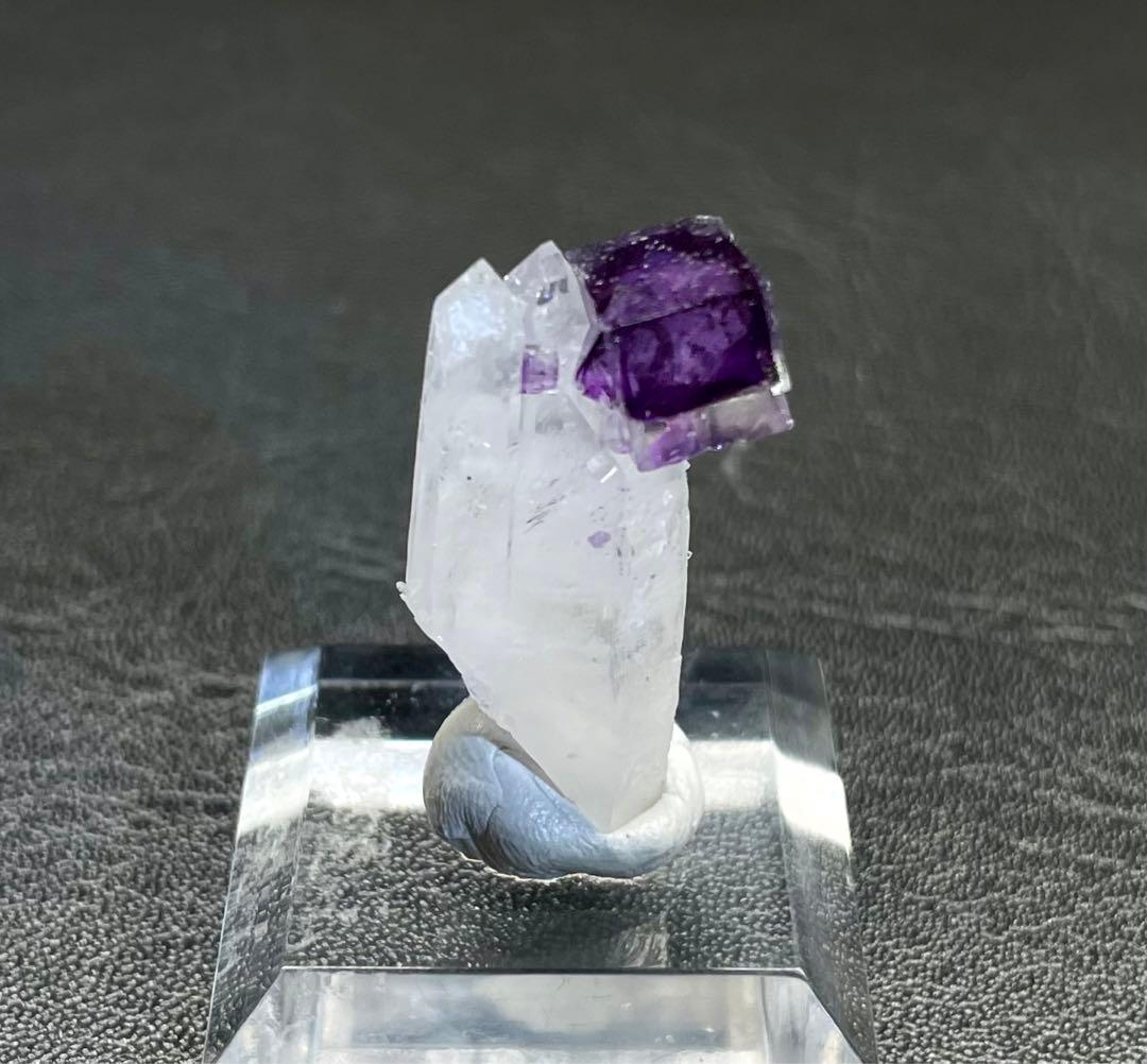 中国 ヤオガンシャン産 フローライト 蛍石 ② 水晶 クォーツ 鉱物標本 原石