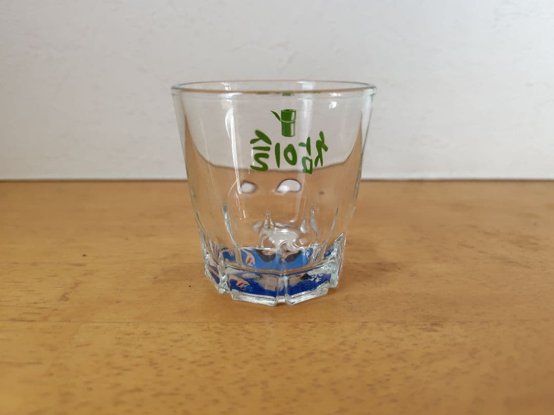 新品未使用　IU　チャミスル　ショットグラス(ペア)